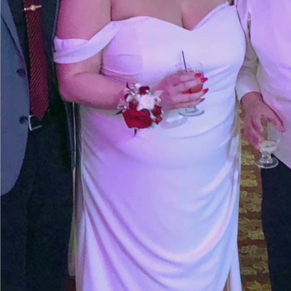 Size 24 Wedding Gown - Picture 6 of 6